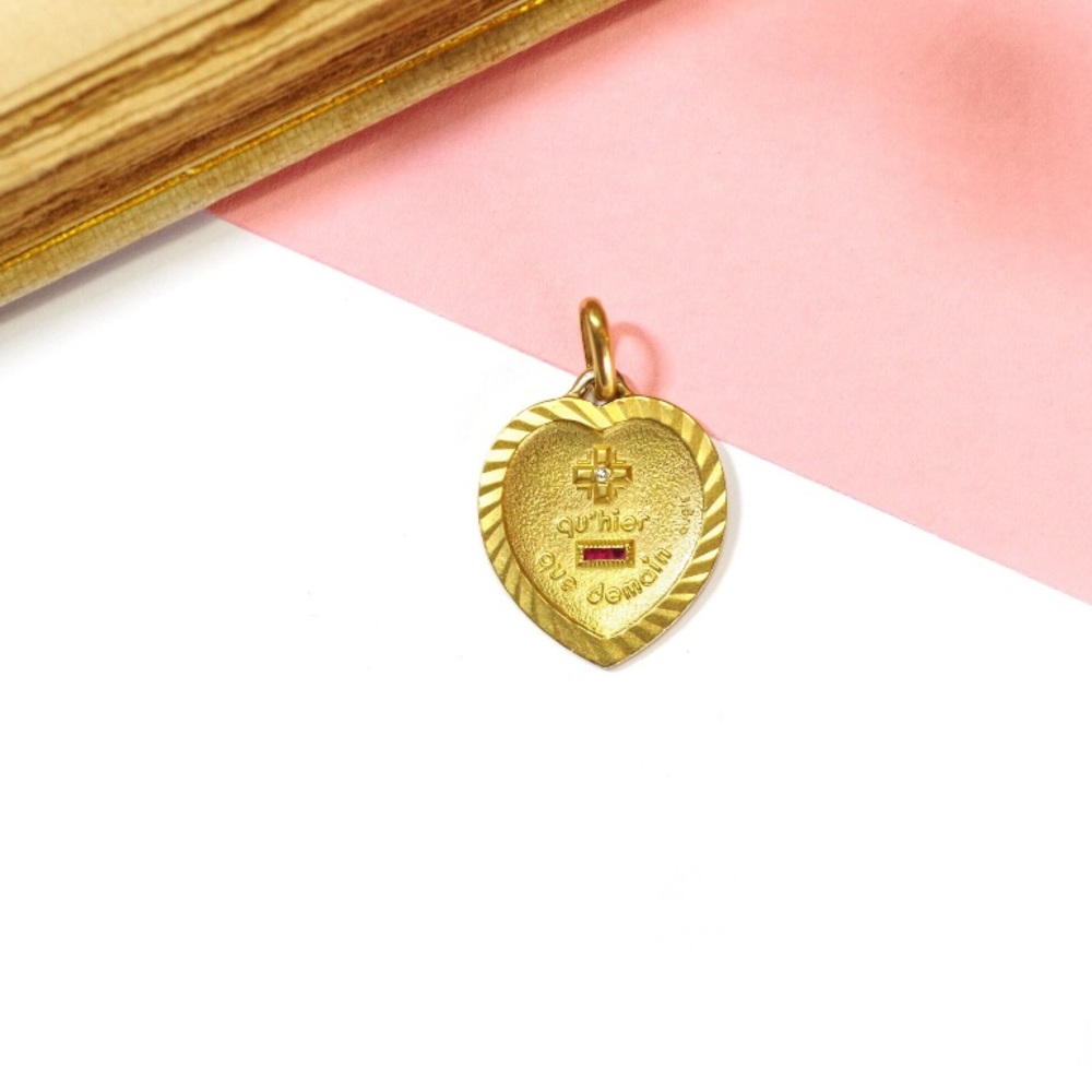 Augis love medal heart "more than yesterday less than tomorrow"